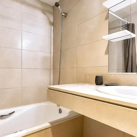 Residencia Playa La Arena Апартаменты *